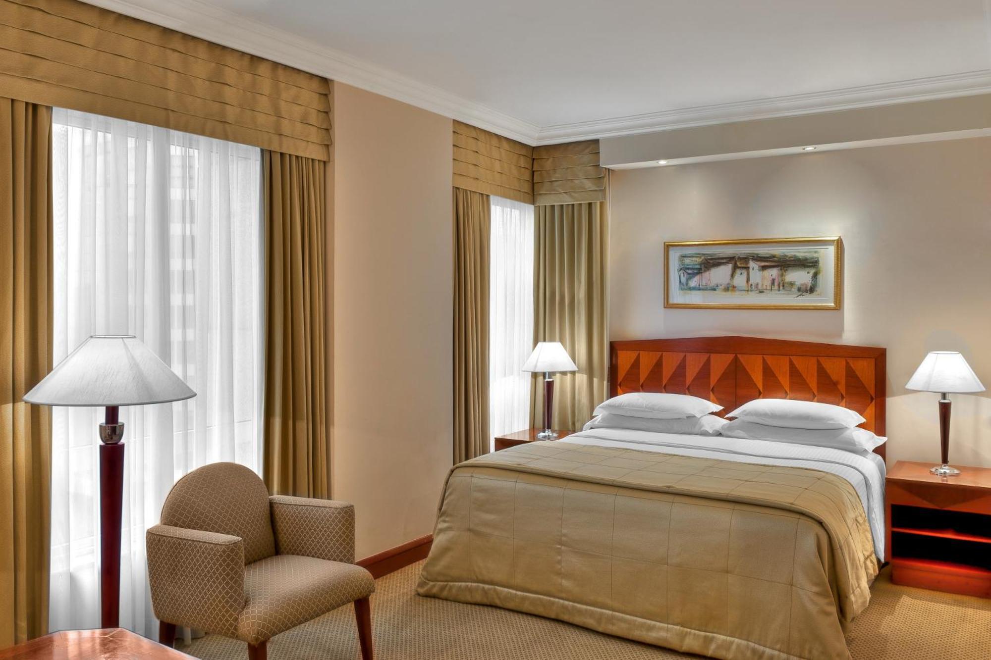 Sheraton Wtc 5*